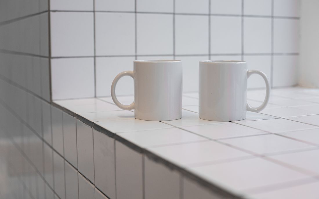 Ceramic tiles: tracking lot, shade and calibre in stock records